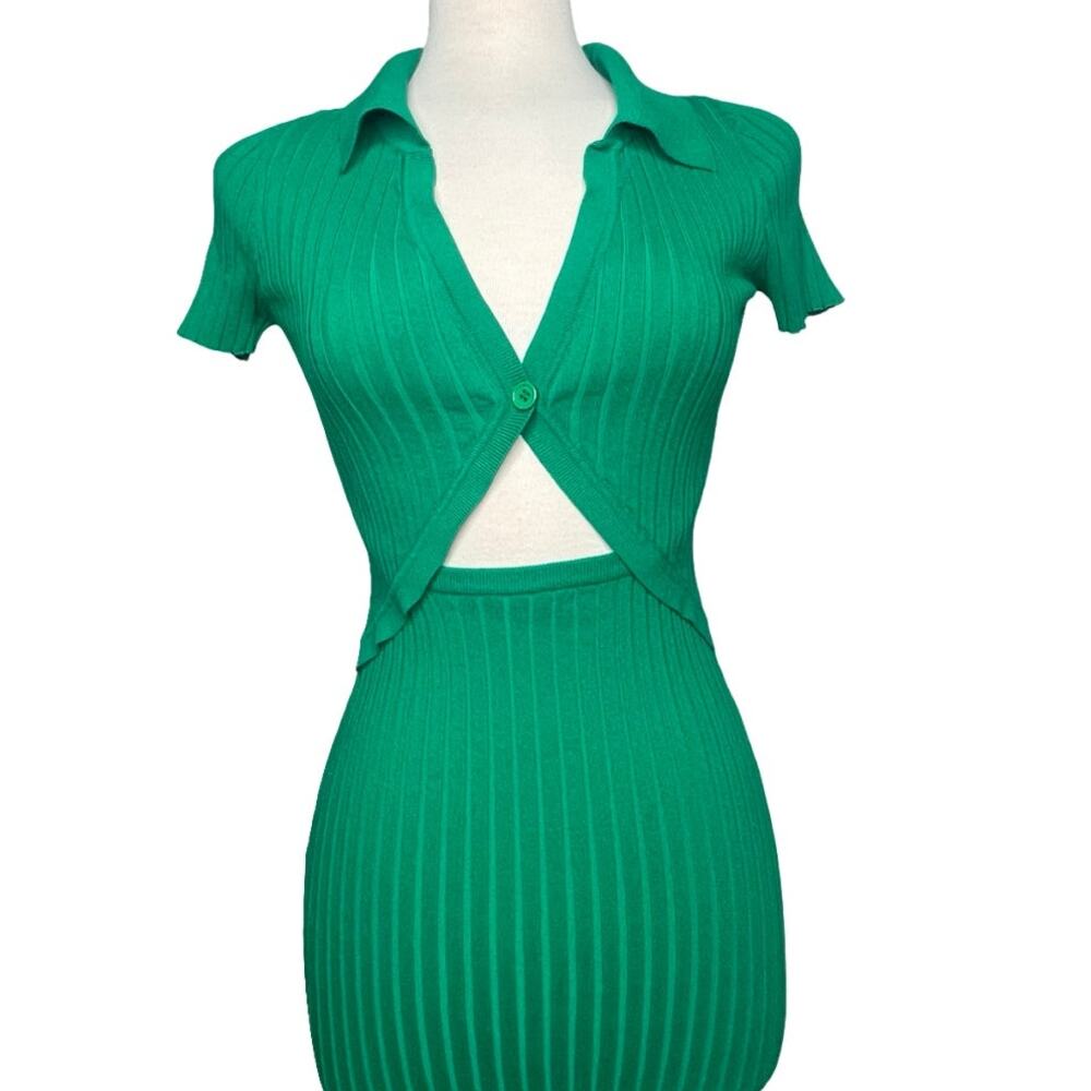 HERA Collection Green Stretchy Ribbed Fitted Knit Collared Long Dress M/L